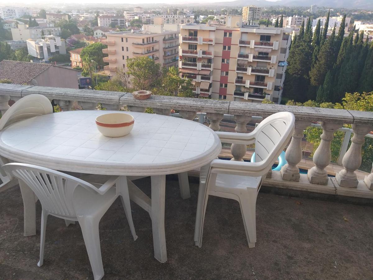 Ravissant Appartement Saint-Raphael Piscine Kültér fotó