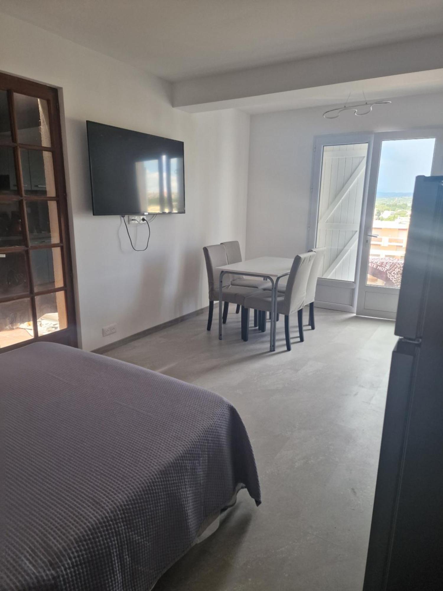 Ravissant Appartement Saint-Raphael Piscine Kültér fotó